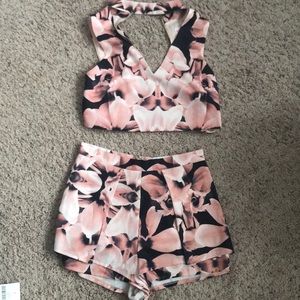 Two piece set with shorts